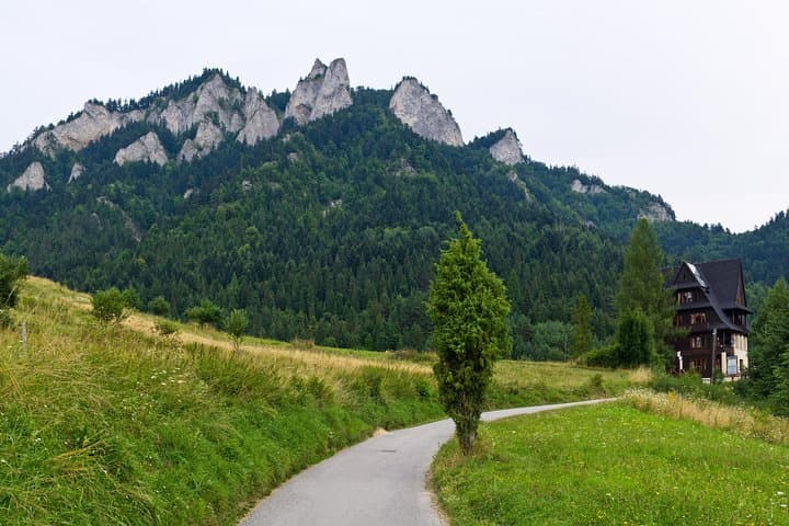 Trzy Korony Hike & Dunajec Gorge Rafting — Pieniny Day Trip from Krakow photo 3