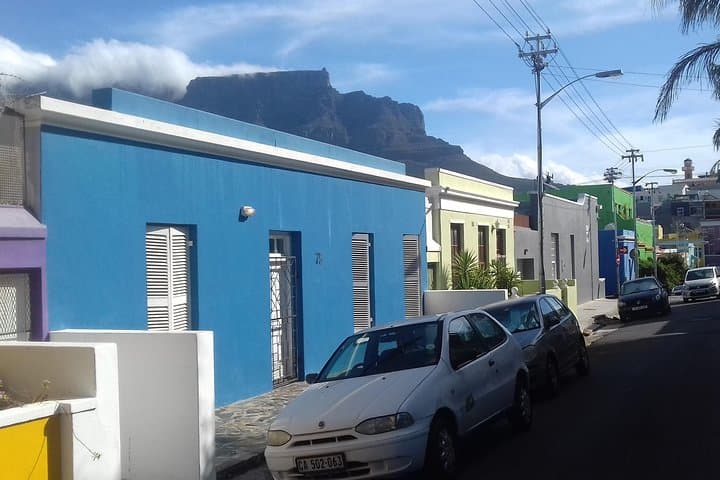 Bo-Kaap Walking Tour with a Local: Culture, Spices and Colour in Cape Town photo 5