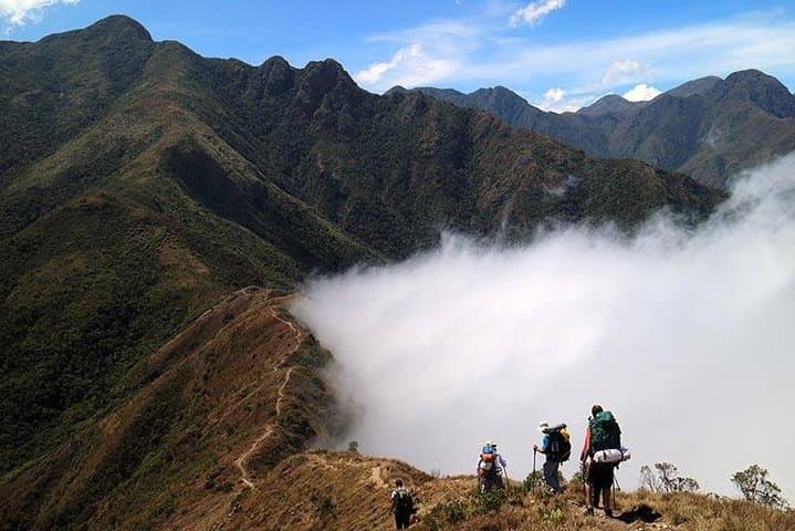 Serra Fina Crossing: 5-Day Pedra da Mina Trek — Brazil's Most Challenging Mountain Route