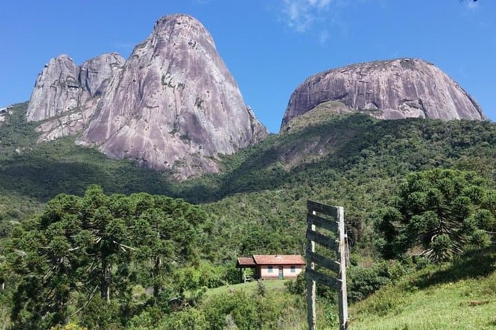 Three Peaks Park Trekking: 3-Day Valley of the Gods Expedition in Tres Picos