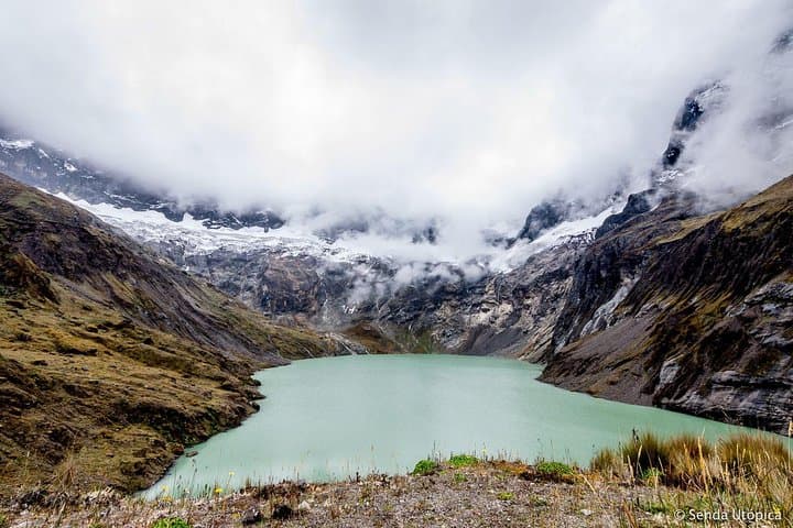 3-Day Altar Volcano Trek to Laguna Amarilla from Riobamba