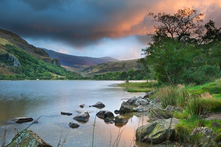 5-Day Wales Small-Group Tour from London: Castles, Coasts, and National Parks photo 2