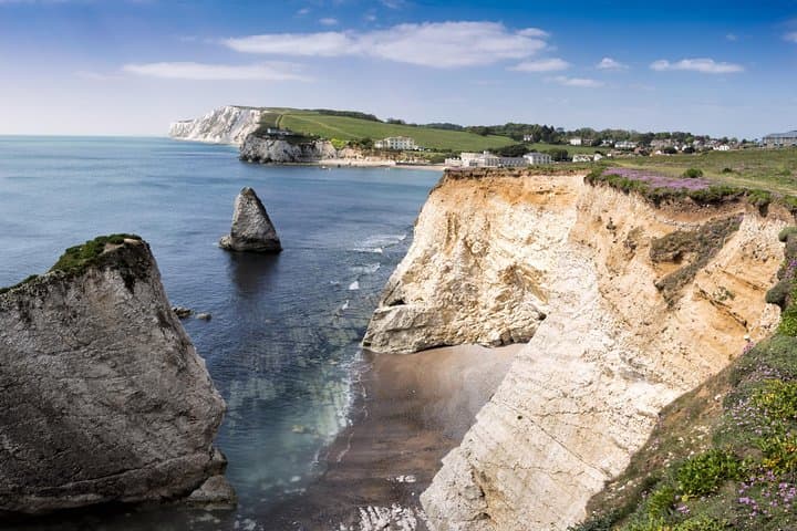3-Day Isle of Wight & Southern Coast Tour from London — Osborne House, Needles & Portsmouth photo 2
