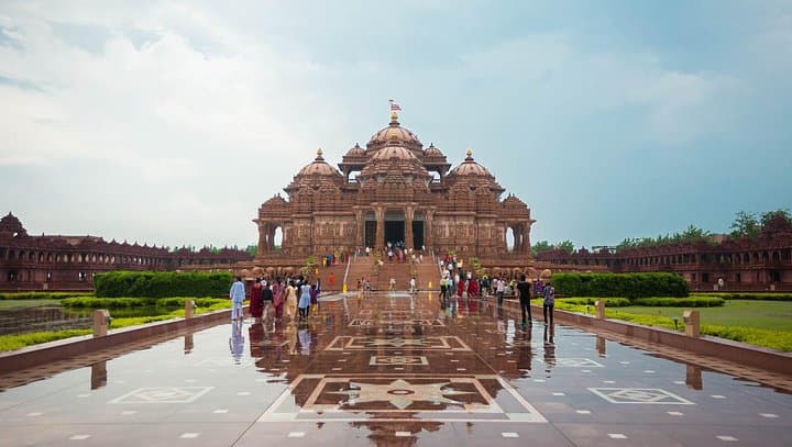 Two-Day Delhi Highlights: Old City, Mughal Monuments & Temple Circuit photo 6