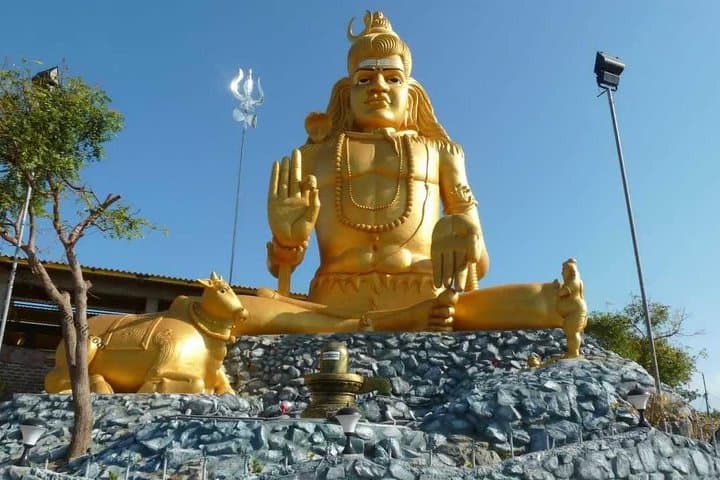 4-Day Cultural Tour from Colombo: Kandy, Sigiriya, Trincomalee & Anuradhapura photo 4
