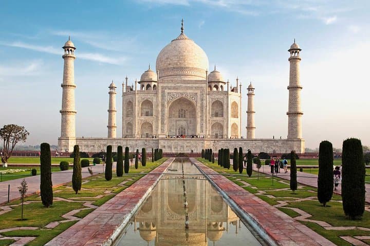 Golden Triangle and Varanasi: 7-Day Cultural Tour from Delhi (Taj Sunrise & Ganges Boat Ride) photo 2
