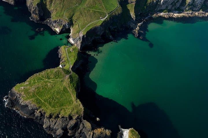 2-Day Northern Ireland Tour from Dublin: Belfast, Titanic & Giant's Causeway photo 3