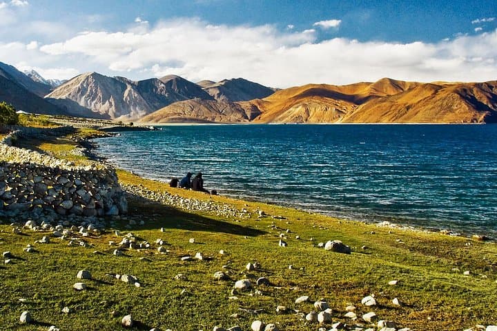 Ladakh Mesmerising Tour: 6-Day Leh, Pangong & Nubra Overland Experience photo 2