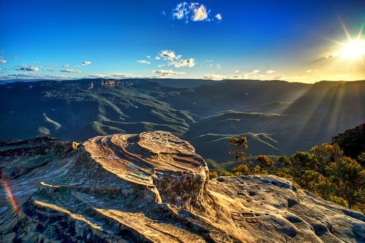 Blue Mountains Twilight Wildlife Tour: Sunset Wallabies & Scenic Lookouts photo 3