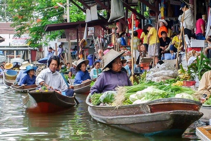 Maeklong Railway & Damnoen Saduak Floating Market Adventure from Bangkok photo 1