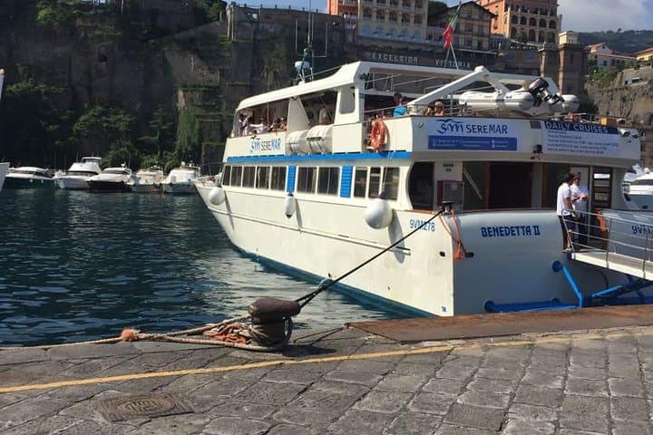 Amalfi Coast Day Cruise: Positano & Amalfi from Sorrento photo 4