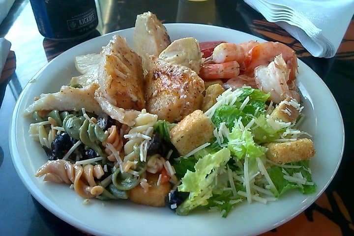 Calypso Queen Tropical Party Buffet Cruise — Clearwater Beach Dinner & Sunset Voyage photo 3