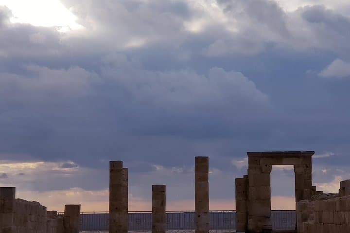 Negev Mountains Private Tour from Tel Aviv — Makhtesh Ramon, Avdat & Sde Boker photo 4