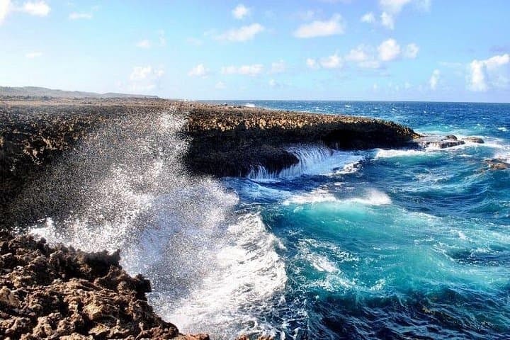 West Coast Beach Hopping & Snorkel Tour — Shete Boka to Cas Abao photo 3