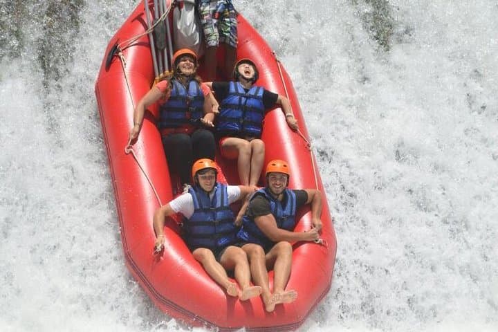 Conquer the Rapids: Bali's Telaga Waja River Rafting Adventure photo 4