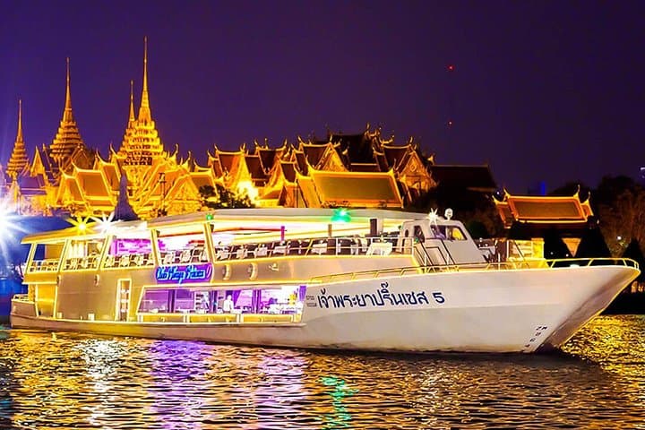 Chaophraya Princess Dinner Cruise Bangkok — Evening Buffet & Live Music on the Chao Phraya
