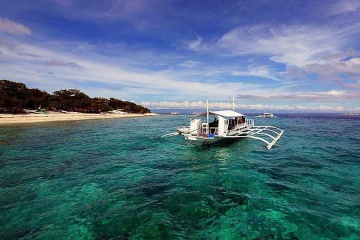 Panglao Island Half-Day Tour: Hinagdanan Cave, Alona Beach & Bohol Bee Farm photo 4