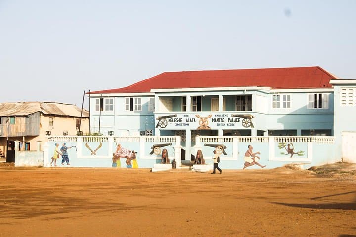Jamestown Slave Trade Walking Tour in Accra with Transfers photo 5