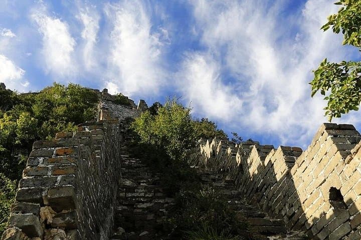 Jiankou to Mutianyu Great Wall Hike — Wild Wall to Restored Ridges (Private Tour) photo 4