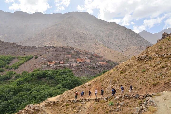 Trek to Isk Summit: Atlas Mountains Day Trip from Marrakech