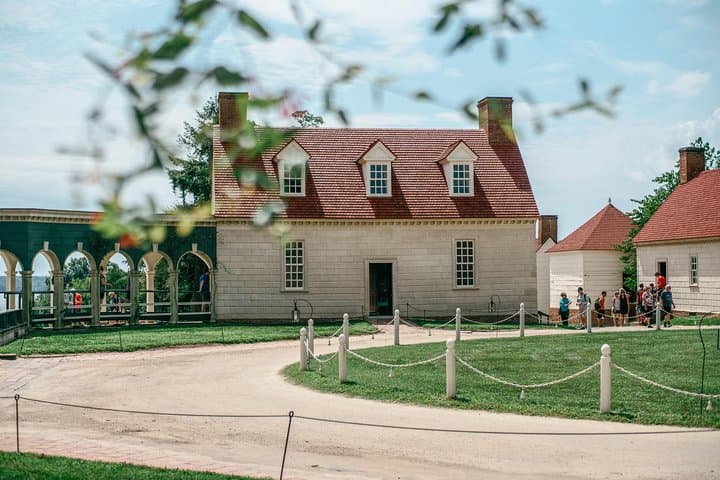 Mount Vernon & Old Town Alexandria Day Trip from Washington, DC — Visiting George Washington’s Estate photo 3