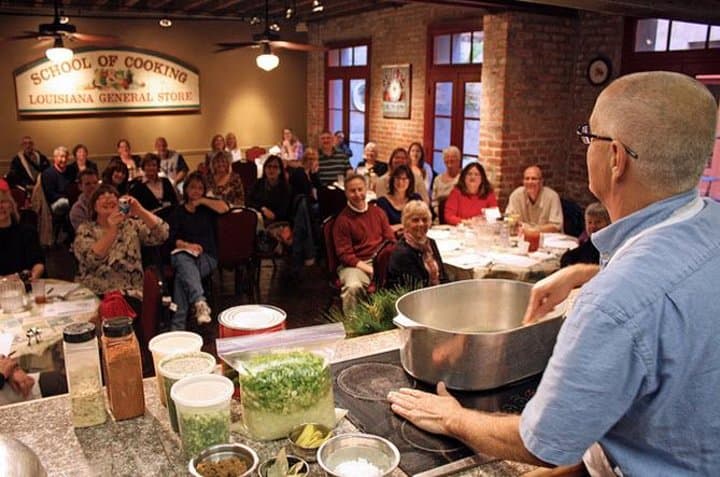 New Orleans Cooking Demonstration in the French Quarter — Gumbo, Jambalaya & Pralines