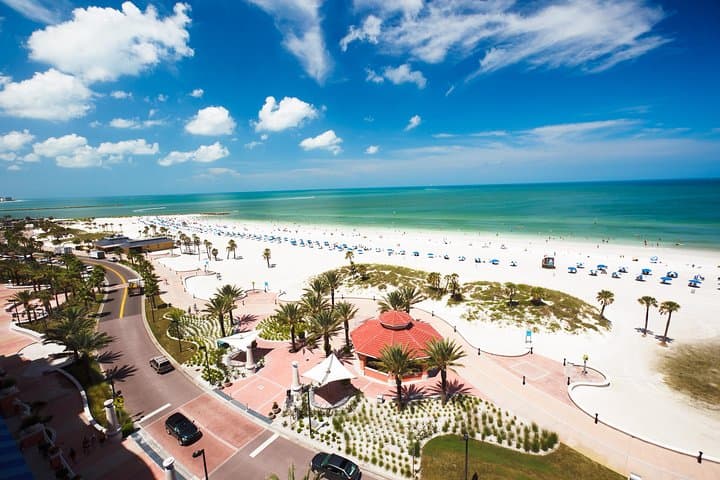 Clearwater Beach Bus Express: Day Trip from Orlando to Pier 60 & the Gulf photo 2