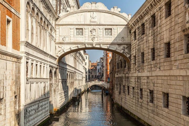 Venice St. Mark's Basilica & Doge's Palace with Murano and Burano Islands: A Guided Cultural Voyage photo 3