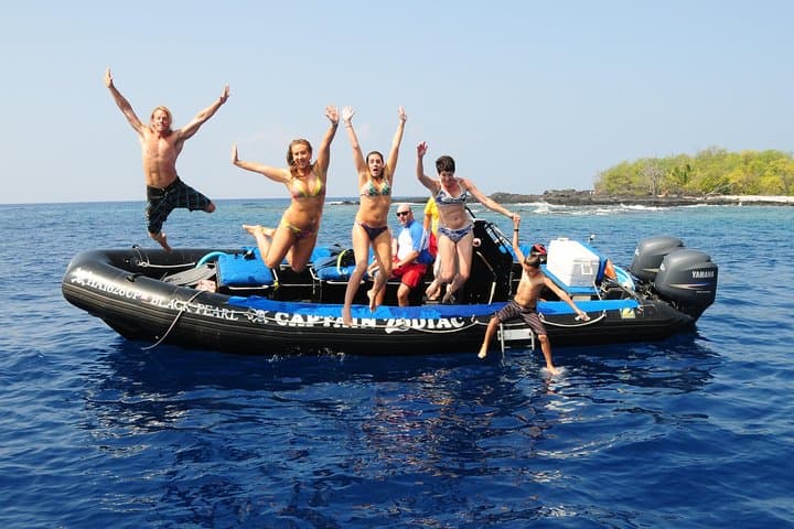 Exploring Kealakekua Bay: Zodiac Snorkeling Adventure on Hawaii’s Big Island