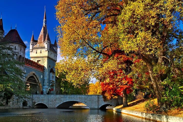 Budapest in a Day: Private Luxury Sightseeing Tour of Hungary's Capital photo 6