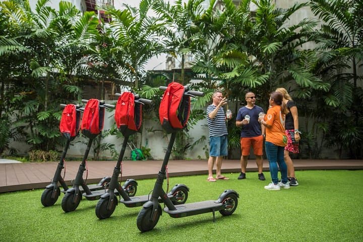 Electric Scooter Tour of Bangkok: Explore Old Town, Temples & Chinatown photo 2