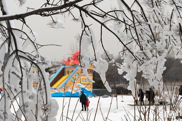 Nanshan Ski & Fengshan Hot Springs: Private All-Inclusive Day Trip from Beijing photo 2