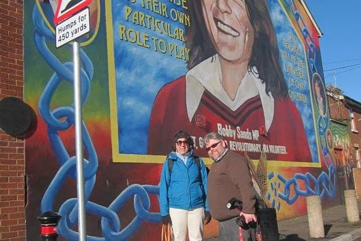 Belfast Taxi Tour of the Peace Walls and Murals — Private Conflict & Street Art Tour