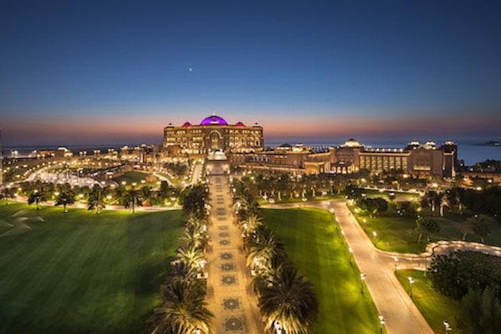 Abu Dhabi Day Trip from Dubai: Sheikh Zayed Grand Mosque & Emirates Palace Lunch photo 5
