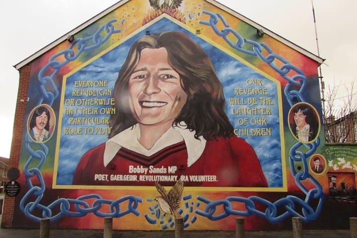 Belfast Murals Taxi Tour: Peace Wall, Falls & Shankill Roads in 90 Minutes photo 2