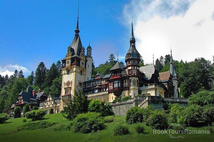 4-Day Private Transylvania Tour: Peles, Bran, Sighisoara & Transfagarasan photo 2