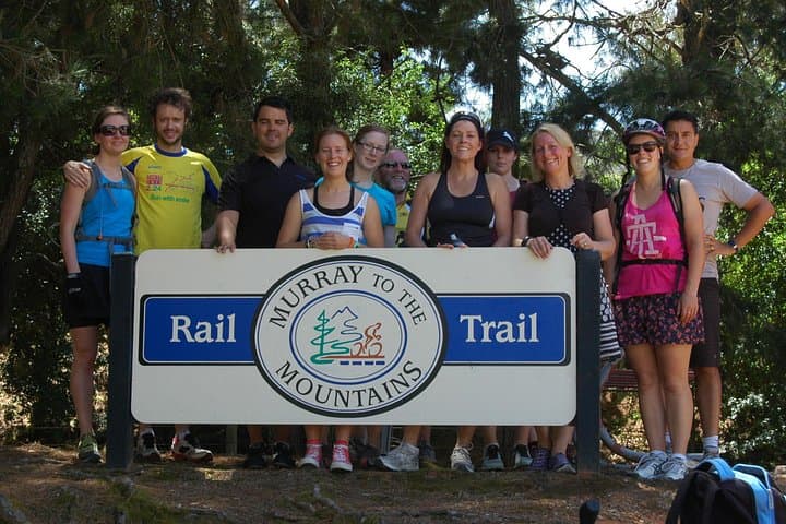 Murray to Mountains: 2-Night Guided Rail Trail Bike Tour from Beechworth to Bright