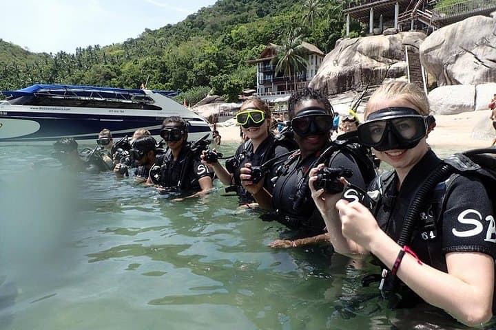 PADI Open Water Diver Course Koh Samui & Koh Tao — 3-Day Certification in the Gulf of Thailand