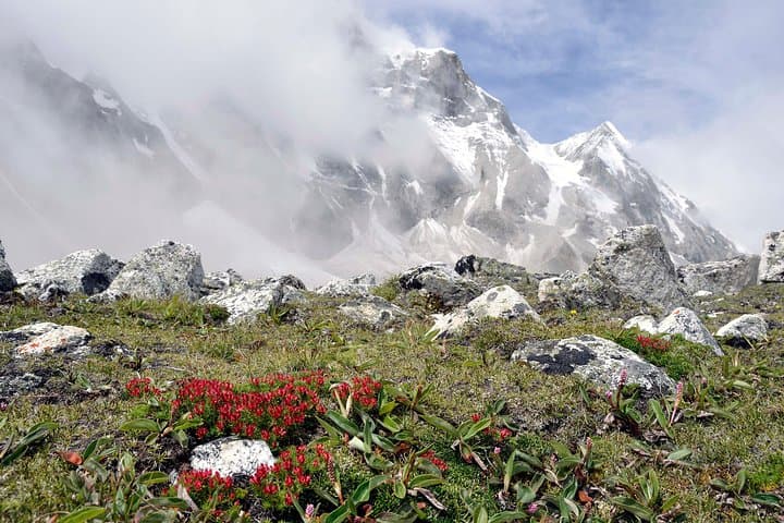 Gosaikunda Short Trek from Kathmandu: 4-Day High-Altitude Lake Hike photo 1