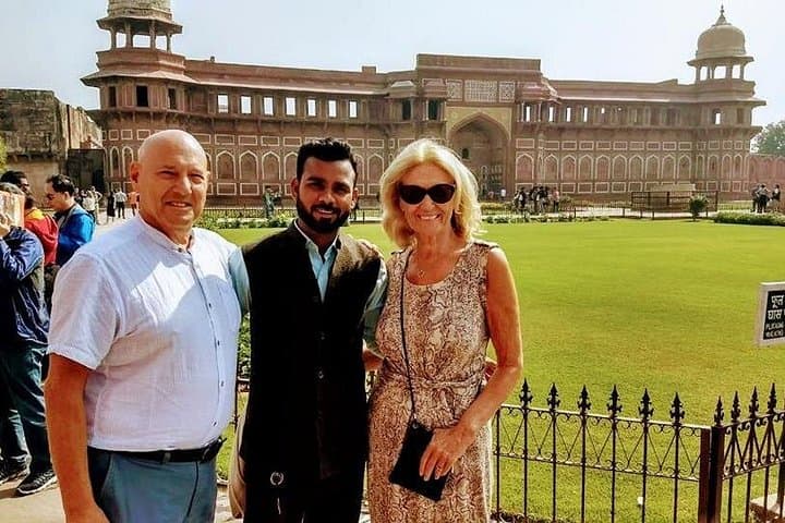 Sunrise Taj Mahal 2-Day Tour — Agra Fort & Fatehpur Sikri photo 2
