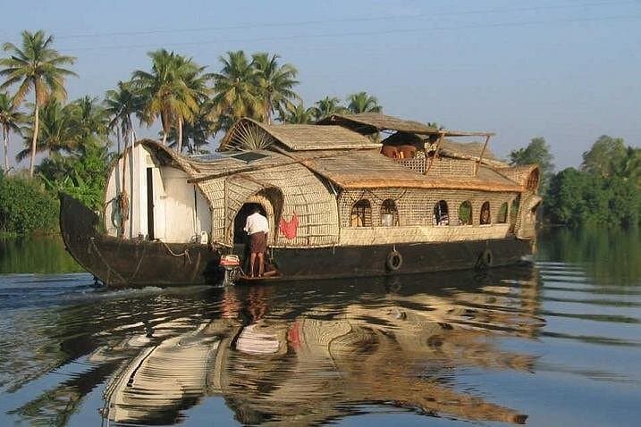 Alleppey Backwater Houseboat Cruise: Full-Day Private Trip from Bangalore photo 1
