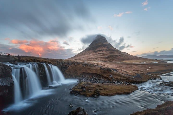 7-Day Complete Iceland Ring Road Adventure — South Coast, Golden Circle & Snæfellsnes photo 2