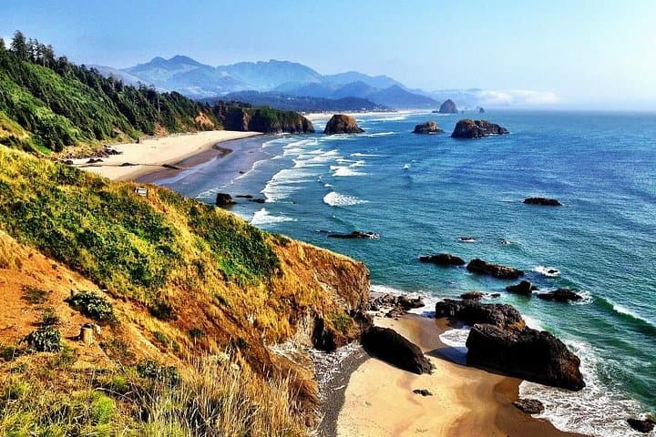 Full-Day Oregon Coast Tour from Portland: Cannon Beach, Haystack Rock, Oswald State Park & Manzanita Cliffs