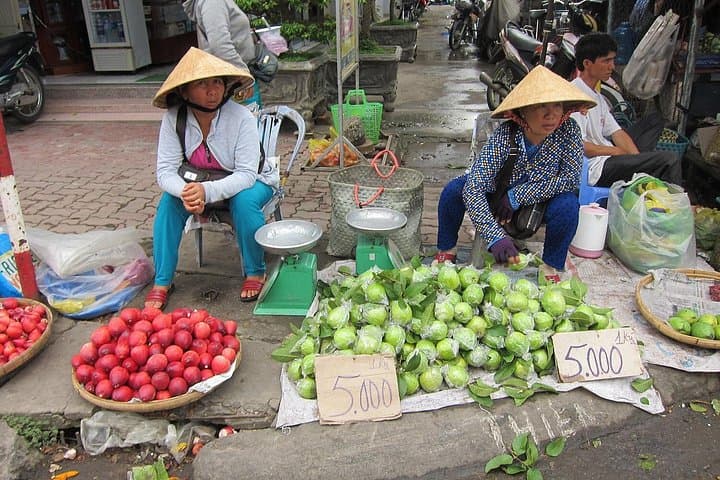 7-Day Vietnam Private Tour: Hanoi, Halong Bay Cruise & Ho Chi Minh City photo 2