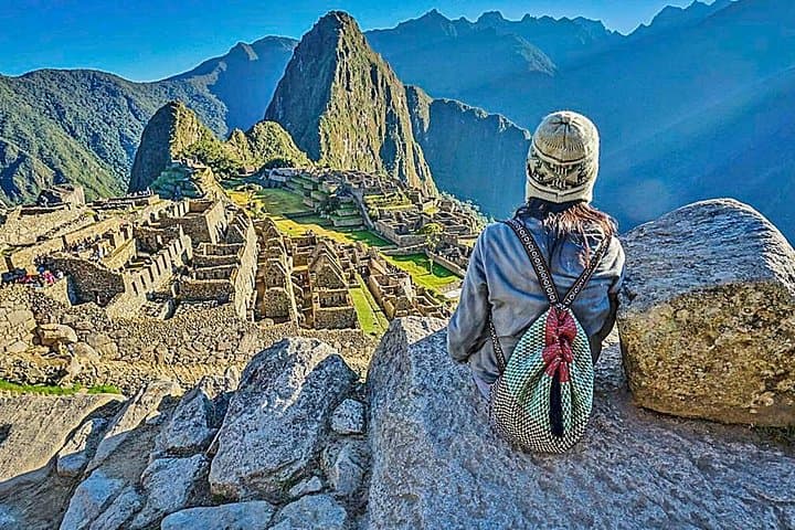 2-Day Private Inca Trail Trek to Machu Picchu - Sun Gate Sunrise