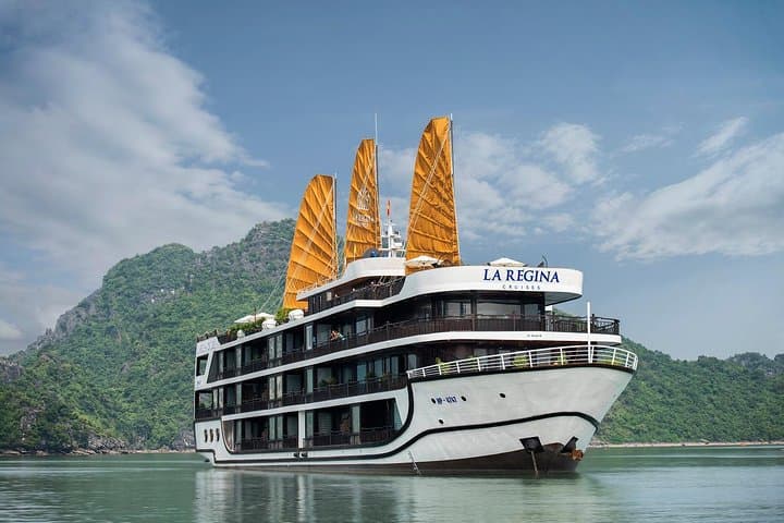 La Regina Legend Cruise: 2-Day Halong Bay & Lan Ha Overnight