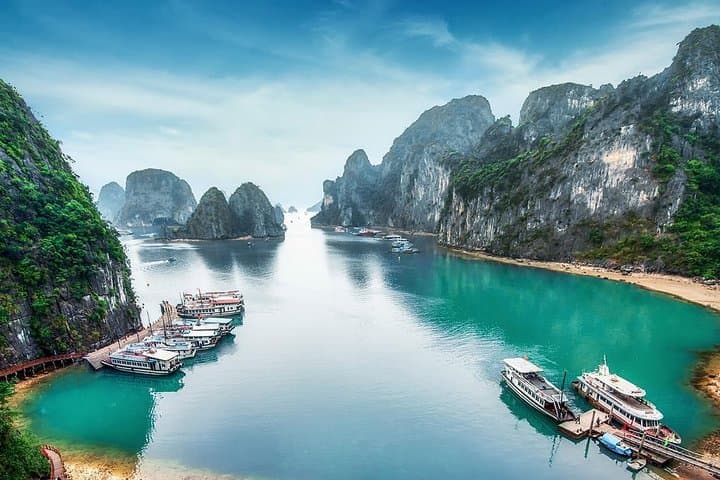 Lan Ha Bay Deluxe Overnight Cruise & Kayaking from Cat Ba — 2-Day Guide photo 2