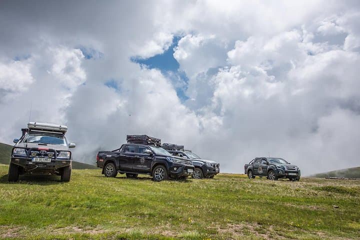 8-Day Off-Road Romania Adventure: Transfagarasan, Poenari & Sighisoara photo 2