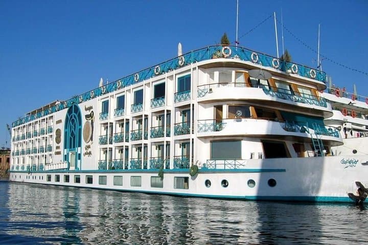 Nile Cruise from Cairo: 5-Day Luxor to Aswan Cruise by Flight