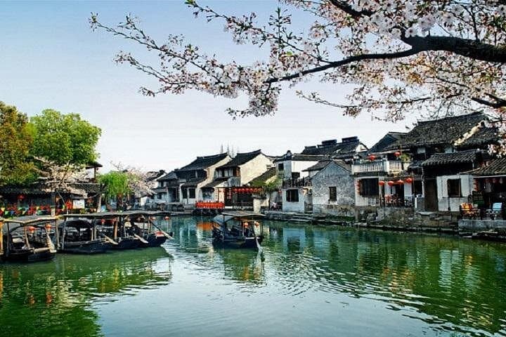 2-Day Hangzhou and Wuzhen Watertown Private Tour from Shanghai photo 1